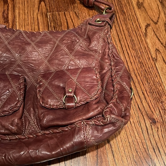 Isabella Fiore chocolate brown hobo handbag - Picture 3 of 13